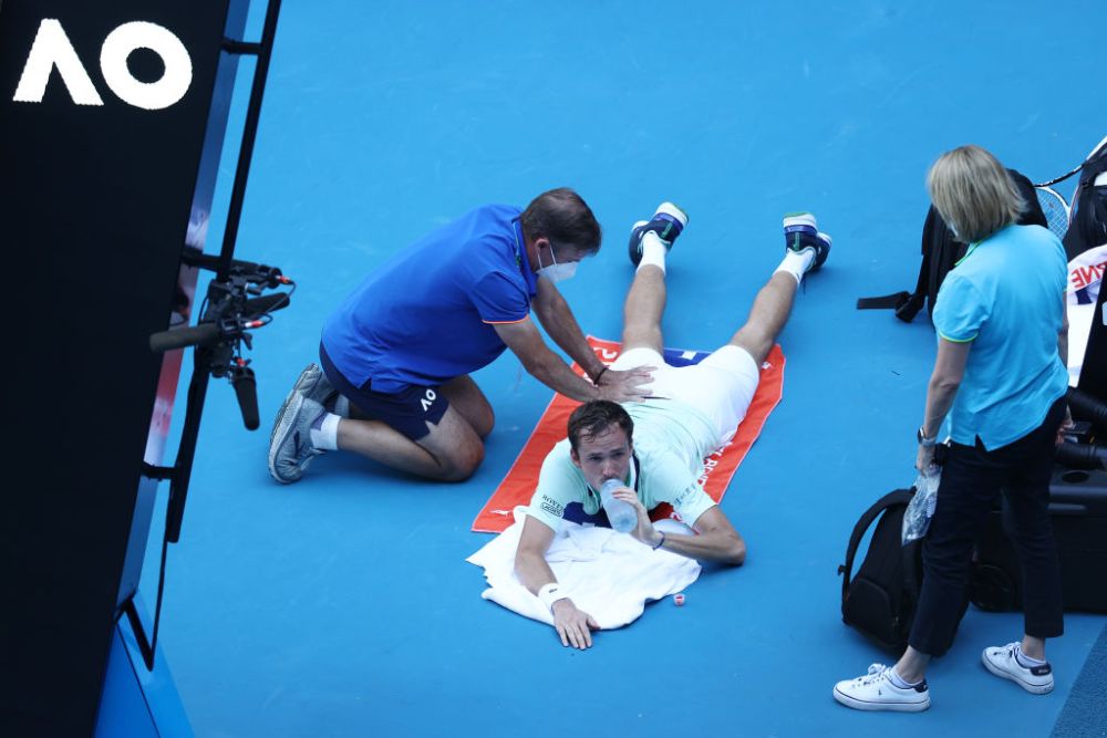 L-a luat plictiseala în timpul meciului: comportament greu de înțeles al rusului Daniil Medvedev la Australian Open_6
