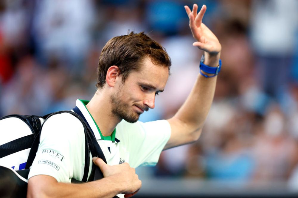 L-a luat plictiseala în timpul meciului: comportament greu de înțeles al rusului Daniil Medvedev la Australian Open_8