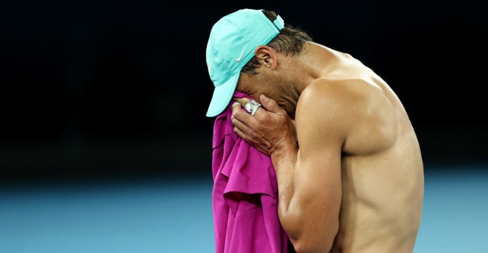 Nu l-ai mai văzut așa pe Rafael Nadal niciodată: tenismenul spaniol a plâns ca un copil după calificarea în finala AO 2022_9