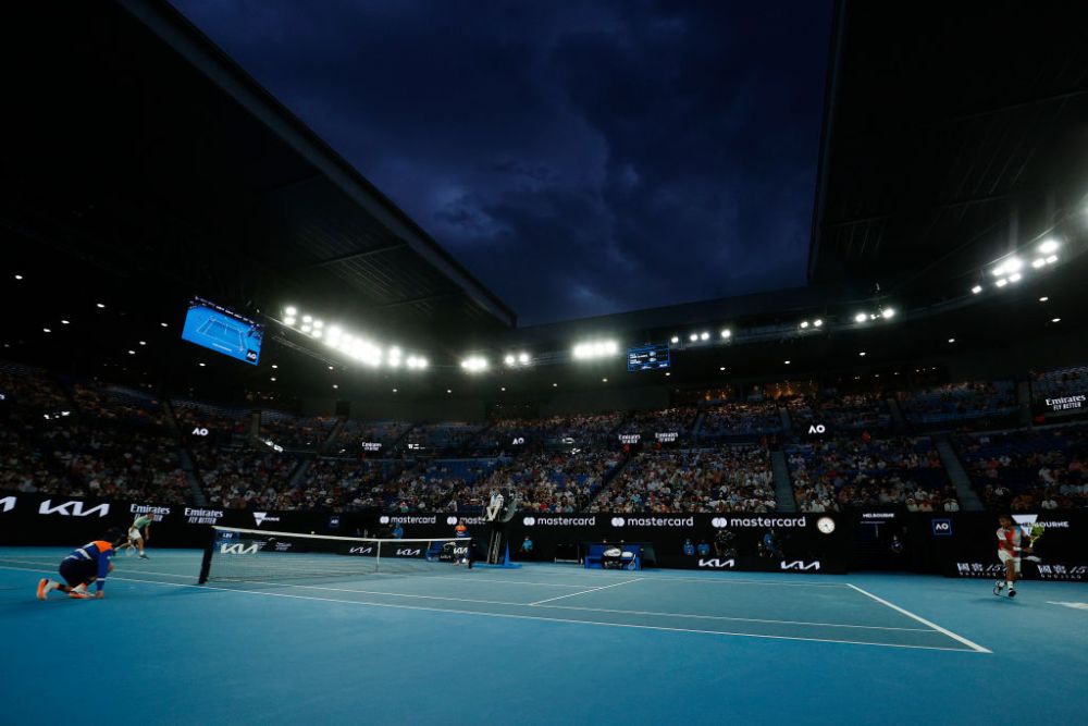 Mai mulți spectatori la finalele Australian Open! Cât costă cel mai ieftin bilet și câți oameni vor fi în tribunele Arenei Rod Laver_1