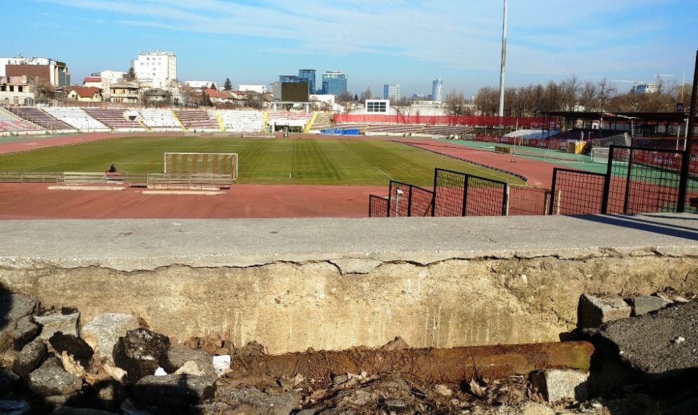 Stadionul Dinamo a ajuns o ruină! Imagini dureroase pentru fanii "câinilor"  _1