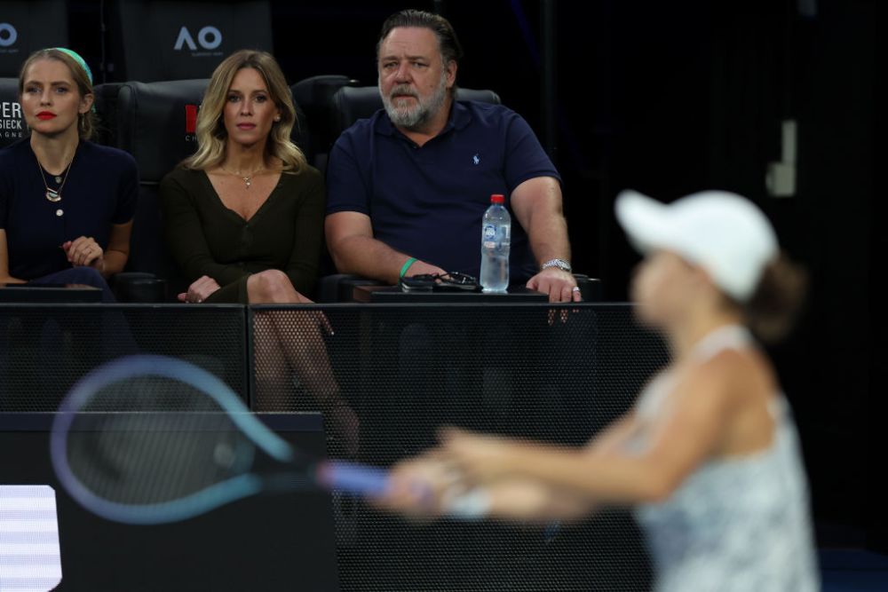 „Gladiatorul australian”: Russell Crowe, spectator la finala Australian Open: cum a reacționat când Barty a câștigat_7