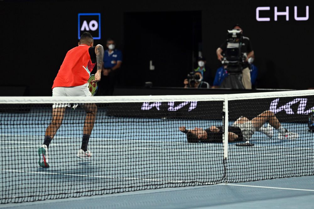 „Nu am văzut asta niciodată în tenis!” Nick Kyrgios a ordonat „expulzarea” unui spectator în finala Australian Open_12