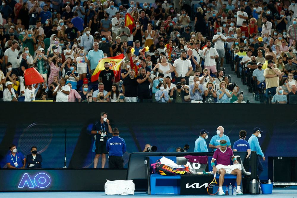 Înjurătură scăpată în direct la TV de Rafael Nadal, după finala AO 22: „Mi-am spus 'la dracu!', iar pierd după ce am break avantaj!” _18