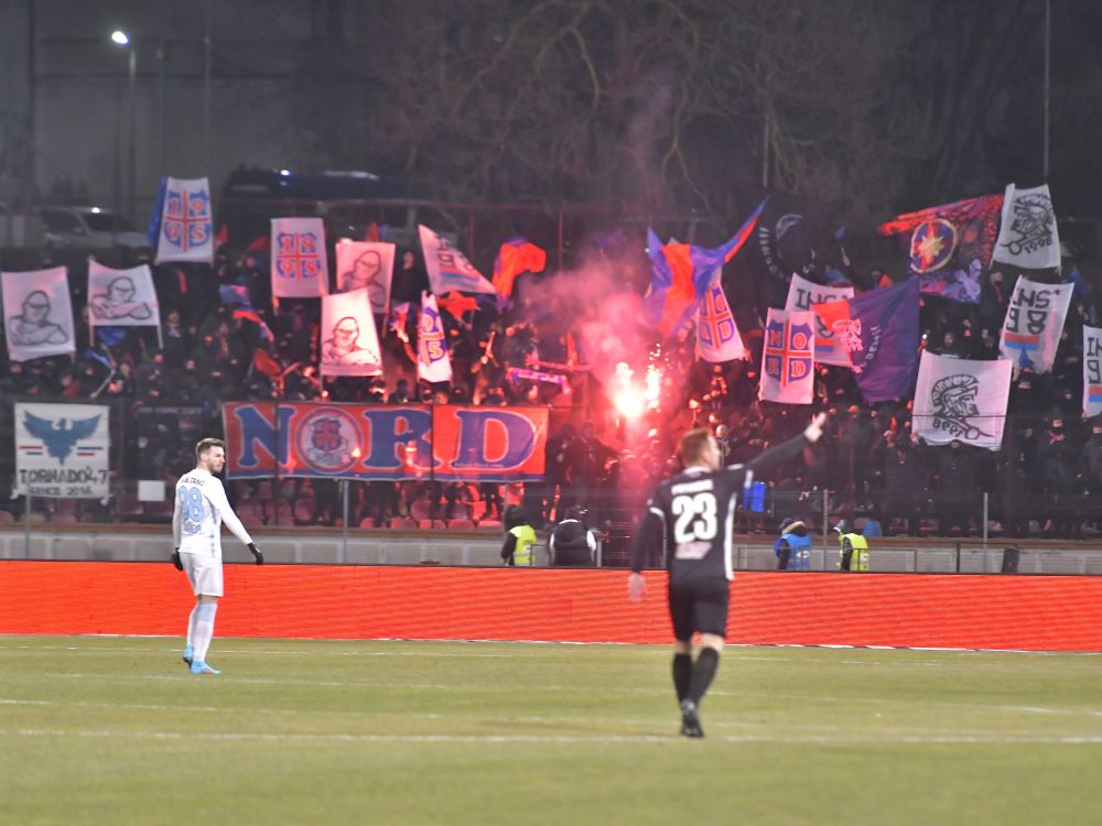 Au curs ironiile pentru Dinamo! Scandările și bannerele afișate de fanii lui FCSB: "Ultimul meci față în față"_3