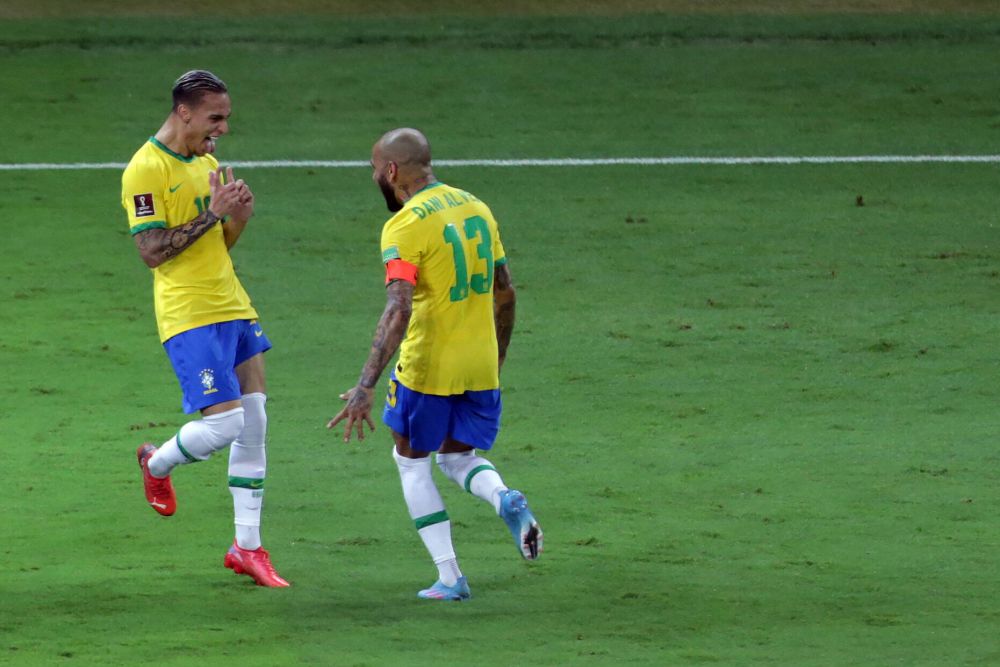 Vinicius și Coutinho, magistrali în Brazilia - Paraguay! Dribling de 'arătat întregii lumi' și gol pentru record_10