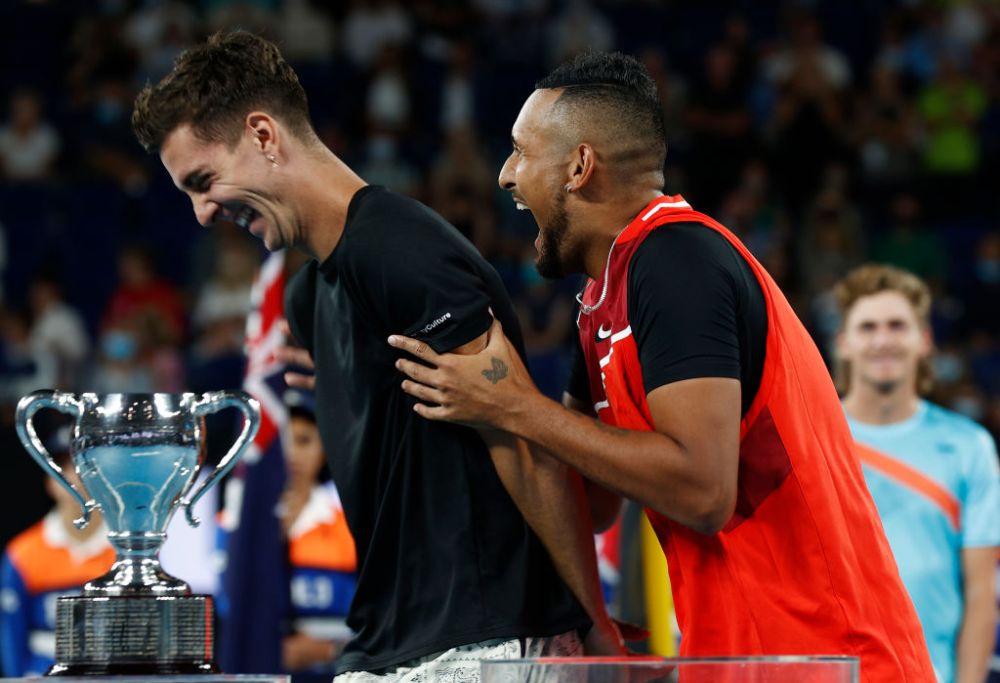 „I-a dat cu seen?” :) Lleyton Hewitt l-a ignorat total pe campionul de Grand Slam, Kyrgios, când a făcut lotul de Cupa Davis_14