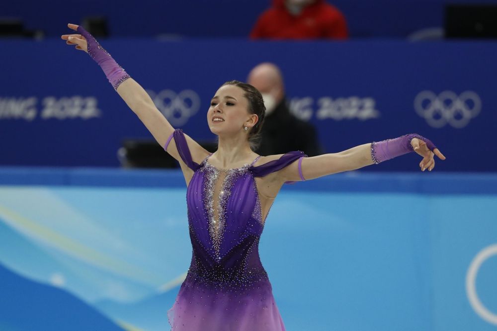 Copilul de aur! O puștoaică de 15 ani a devenit prima patinatoare care realizează o cvadruplă la Jocurile Olimpice_2