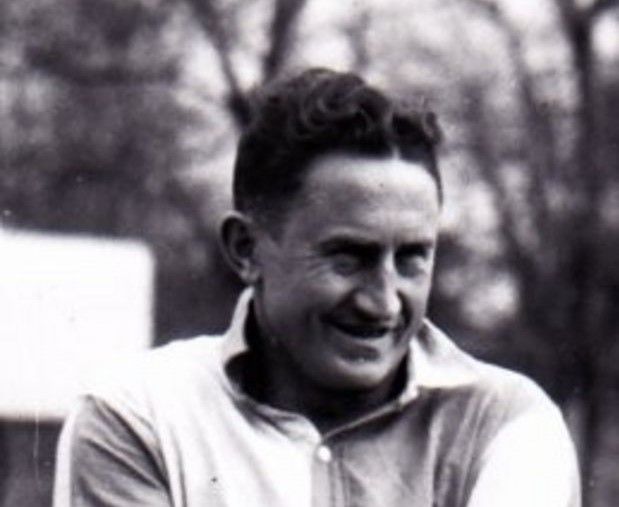 Poveștile FA Cup | Primul antrenor străin din istoria fotbalului englez a fost un român: jucător la Petroșani și Barcelona, manager la Grimsby Town (II) _10