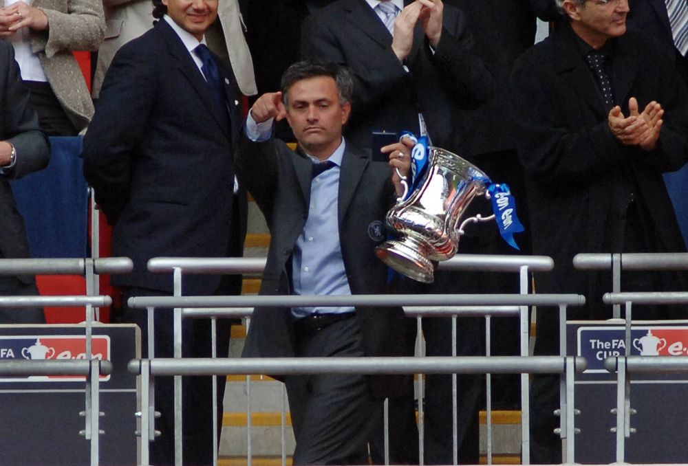 Poveștile FA Cup | A fost la închisoare din cauza câinelui său, iar apoi a câștigat trofeul! Săptămâna pe care Mourinho nu o va uita niciodată_21