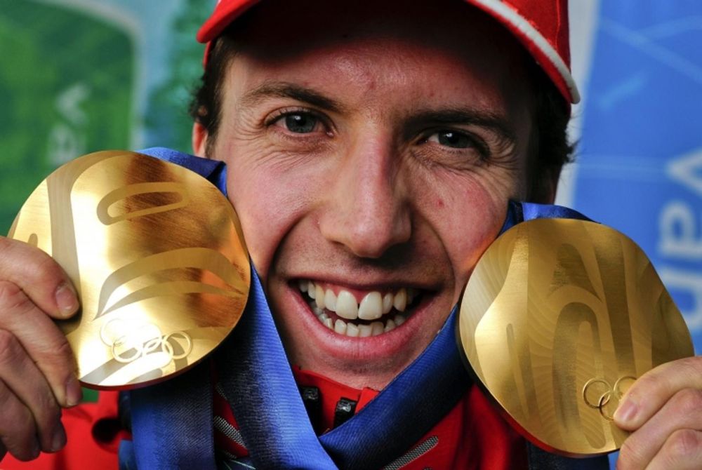 El este „Harry Potter” din ski jumping: elvețianul Simon Ammann are 4 medalii de aur în palmares și participă la a 7-a Olimpiadă _1
