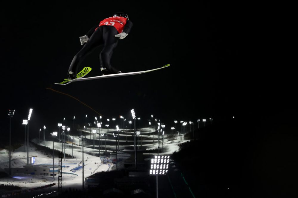 El este „Harry Potter” din ski jumping: elvețianul Simon Ammann are 4 medalii de aur în palmares și participă la a 7-a Olimpiadă _2