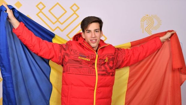 
	La 20 de ani, concurează cu cei mai buni din lume! Daniel Cacina s-a calificat în finala de sărituri cu schiurile de la Beijing
