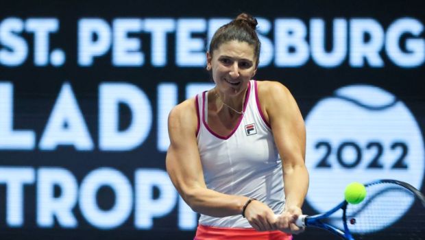 
	Irina Begu a înnebunit-o pe Maria Sakkari (7 WTA), dar nu a conturat revenirea perfectă la St. Petersburg: cum a exasperat-o pe grecoaică

