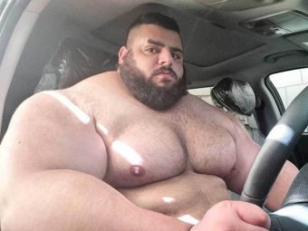 
	Furia în imagini. Cum se pregătește Hulk din Iran pentru lupta cu &quot;Cel mai înfricoșător om al lumii&quot;
