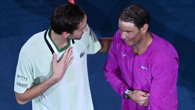
	3 săptămâni de pauză au fost de-ajuns! Nadal, Medvedev, Zverev, Tsitsipas și Berrettini joacă în turneul ATP 500 de la Acapulco
