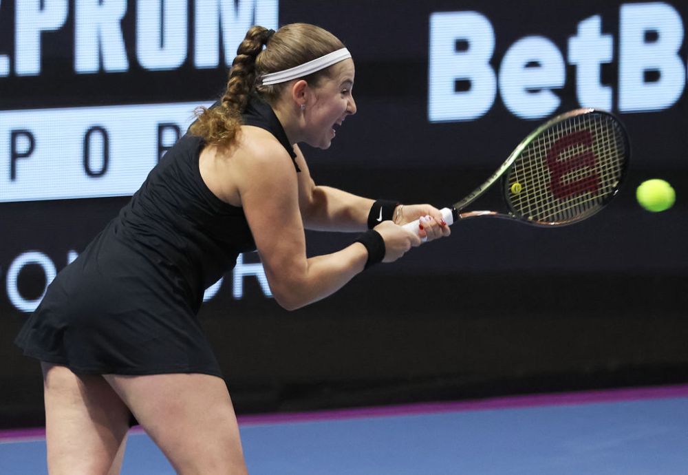 Simona Halep - Jelena Ostapenko 6-2, 6-7, 0-6: Halep, umilită în setul decisiv și eliminată în semifinalele turneului de la Dubai_13