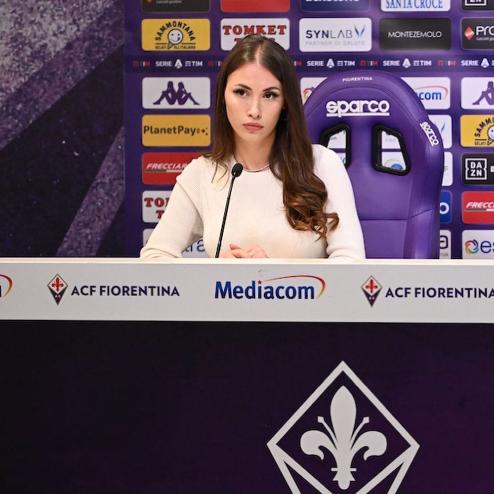 Reacție dură a ofițerului de presă de la Fiorentina după imaginile virale cu Arthur Cabral! Răspuns pentru fanii care au spus că jucătorul îi făcea avansuri _33
