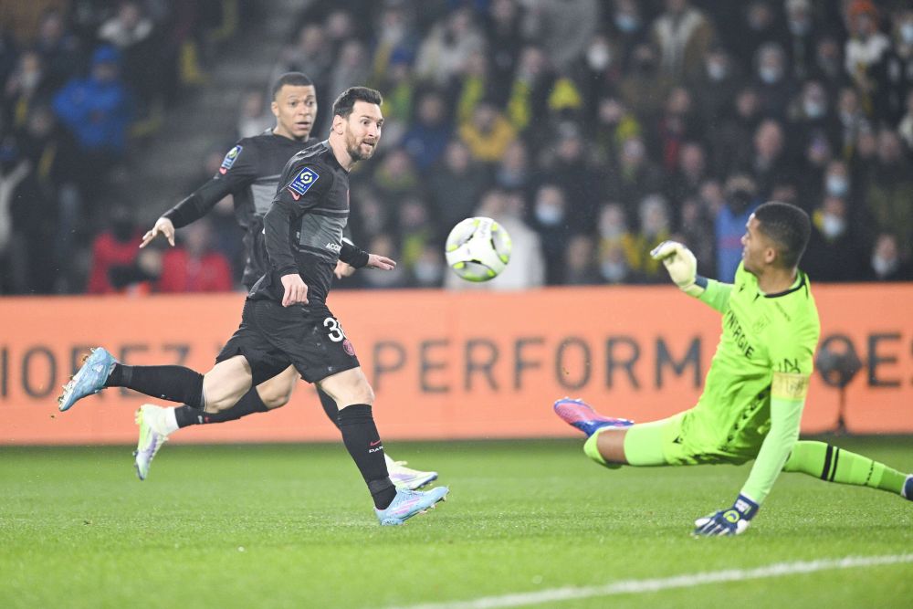 Istorie! Nota 10 în L'Equipe pentru portarul lui Nantes după victoria cu PSG. Messi și Mbappe, corigenți_1
