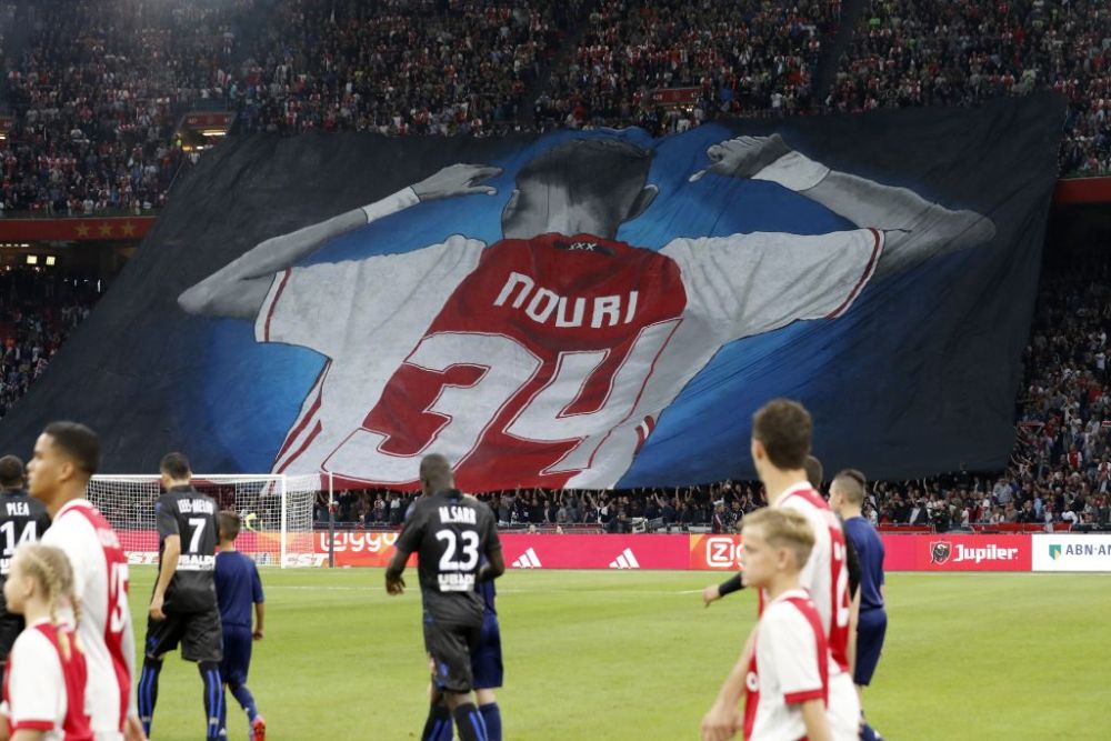 Ajax trebuie să îi achite o despăgubire uriașă familiei fotbalistului care a stat trei ani în comă_13