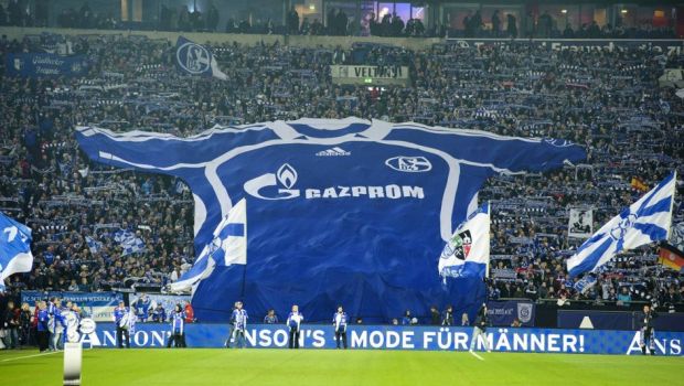 
	Schalke 04 reacționează după ce Rusia a invadat Ucraina! Măsura luată împotriva sponsorului Gazprom
