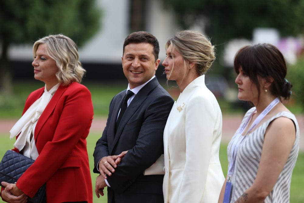 Cine e Olena, soția lui Volodimir Zelenski. Partenera președintelui ucrainian a rămas la Kiev și a transmis mesaje de mobilizare_14