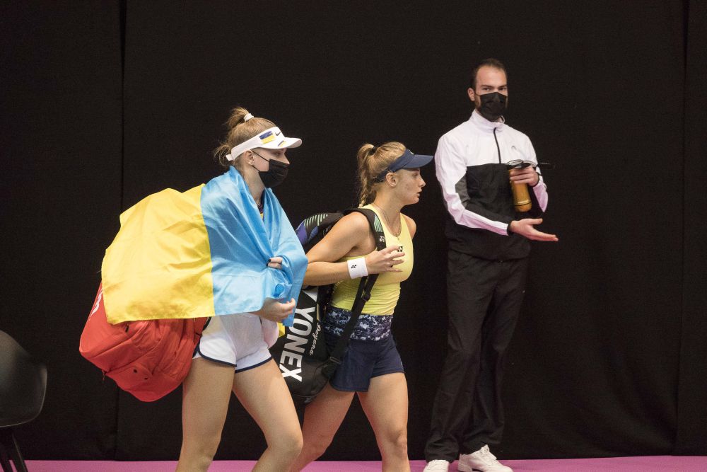 Tenismenele ucrainene care au fugit de război, lăsându-și părinții în urmă, s-au întors pe terenul de tenis! Ivanna Yastremska a debutat în circuitul WTA! Imagini emoționante_5
