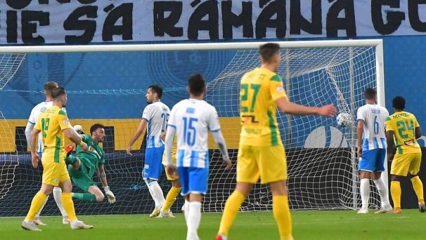 
	CS Mioveni - Universitatea Craiova 0-3. Dubla lui Markovic și golul lui Baiaram aduc a cincea victorie consecutivă pentru olteni
