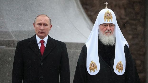
	Cine e patriarhul care susține crimele lui Putin: amator de &rdquo;fotbal de iarnă&rdquo;, țintă pentru Pussy Riot, criticat dur de Biserica Ortodoxă Română
