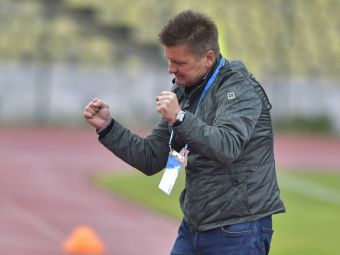 
	OFICIAL | Dusan Uhrin este noul antrenor al lui Dinamo!
