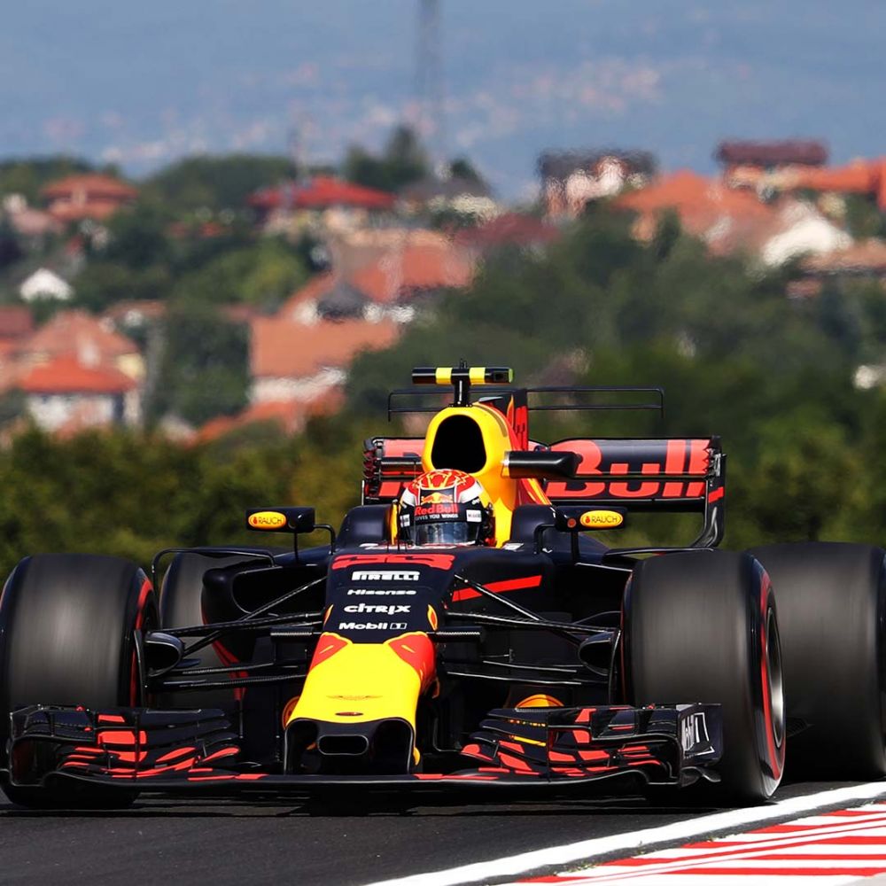Un nou scandal între Mercedes și Red Bull! De ce contestă echipa lui Verstappen participarea în campionat a rivalilor_1