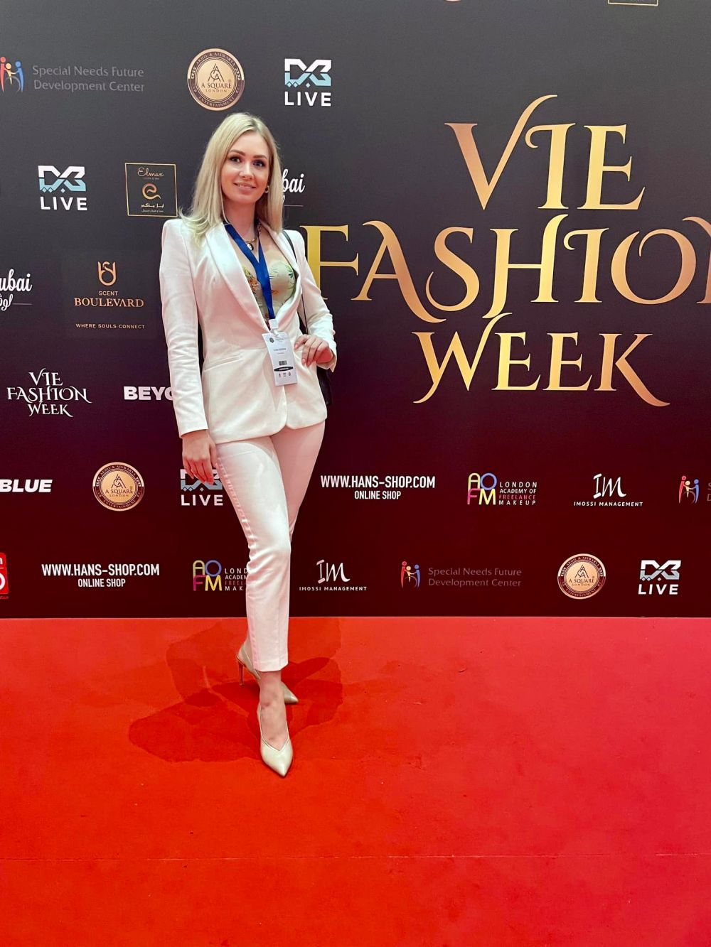 Miss Ucraina a ajuns în România: „Mă simt ca un arici! Am atacuri de panică!” Unde se află modelul_6