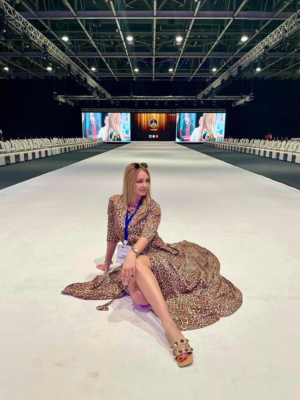 Miss Ucraina a ajuns în România: „Mă simt ca un arici! Am atacuri de panică!” Unde se află modelul_8