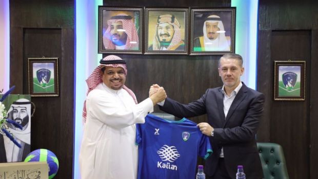 
	Încă doi antrenori români au semnat în Arabia Saudită! Au primul meci miercuri
