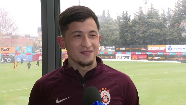 Moruțan s-a împrietenit la Galatasaray cu un fost jucător de la Liverpool: ”Cu el vorbesc mai mult”. Ce spune despre FCSB_4
