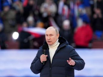 
	Putin, apariție de mii de dolari la un concert dedicat anexării Crimeei! Rușii au anunțat cât a costat ținuta președintelui + Discursul, întrerupt de televiziunea rusă&nbsp;
