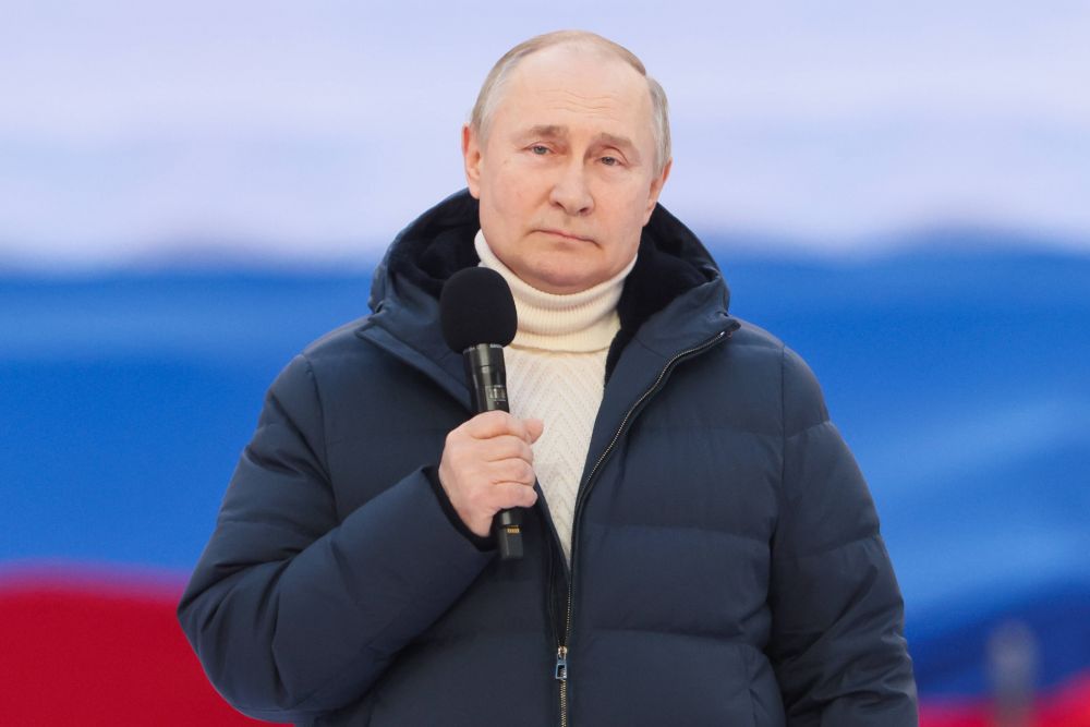 Putin, apariție de mii de dolari la un concert dedicat anexării Crimeei! Rușii au anunțat cât a costat ținuta președintelui + Discursul, întrerupt de televiziunea rusă _13