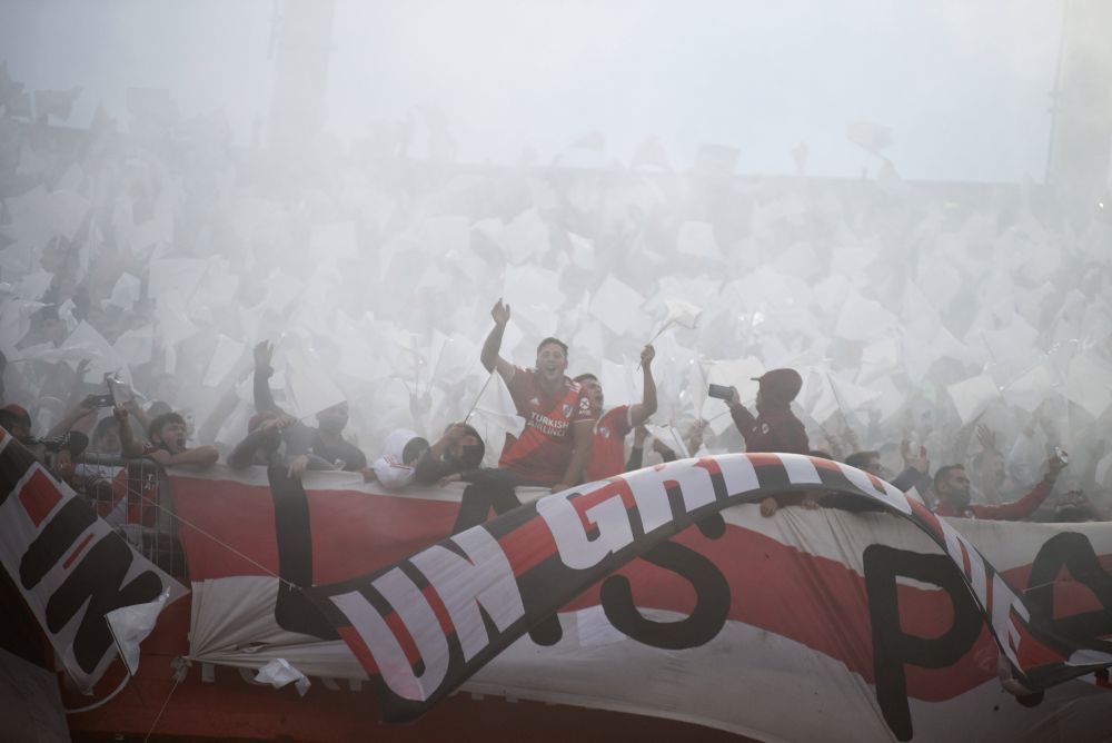 Ieri a fost ”El Clasico”, azi ”Superclasico”! Incidente la River Plate - Boca Juniors, cu 70.000 de spectatori pe ”Monumental”_11