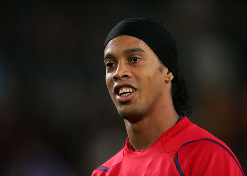 Idolul unei generații! Ronaldinho împlinește 42 de ani. Poveste memorabilă cu ”dințosul”_16