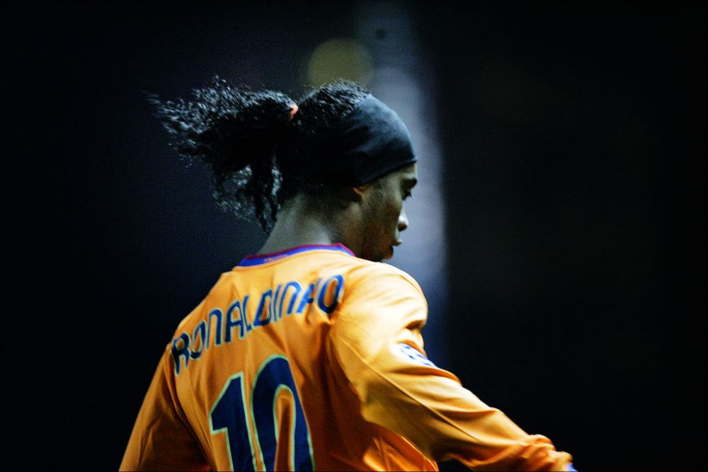 Idolul unei generații! Ronaldinho împlinește 42 de ani. Poveste memorabilă cu ”dințosul”_6