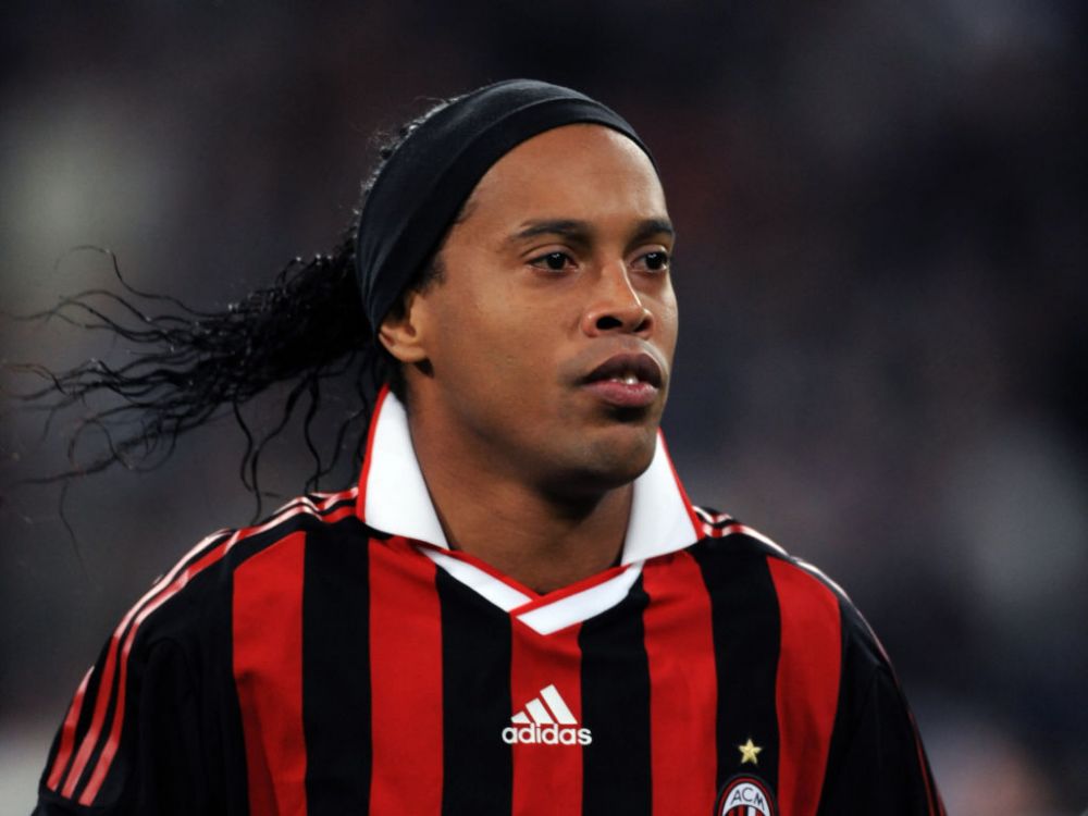 Idolul unei generații! Ronaldinho împlinește 42 de ani. Poveste memorabilă cu ”dințosul”_8