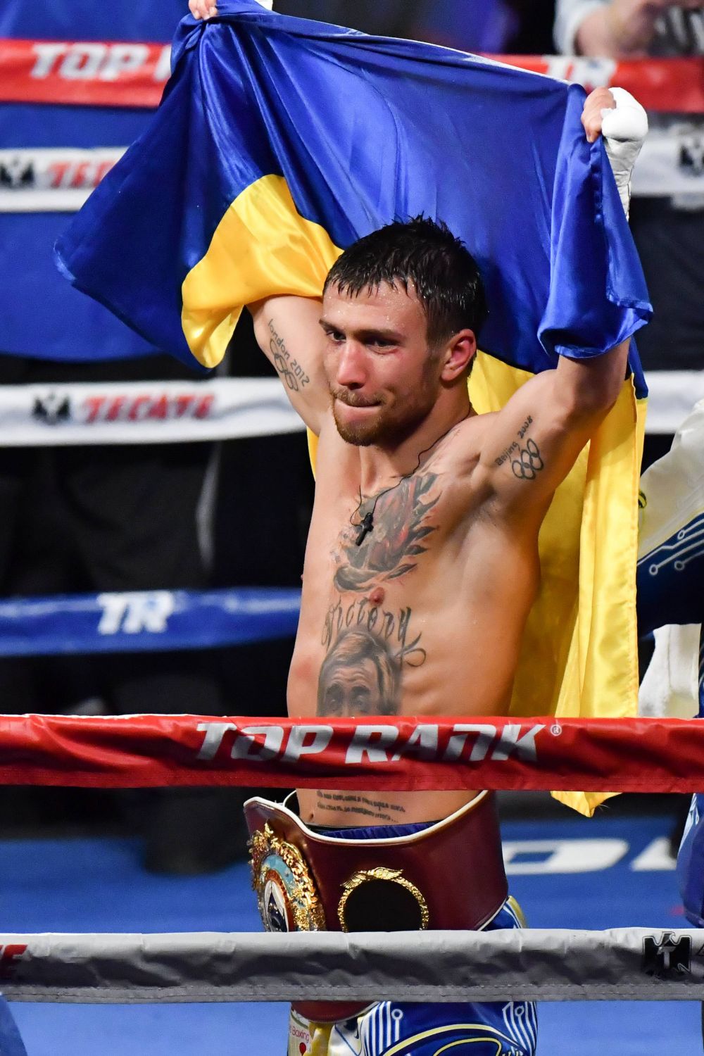 A renunțat la cel mai tare meci al carierei pentru a rămâne pe front în Ucraina! Boxerul care a refuzat să își părăsească țara _6