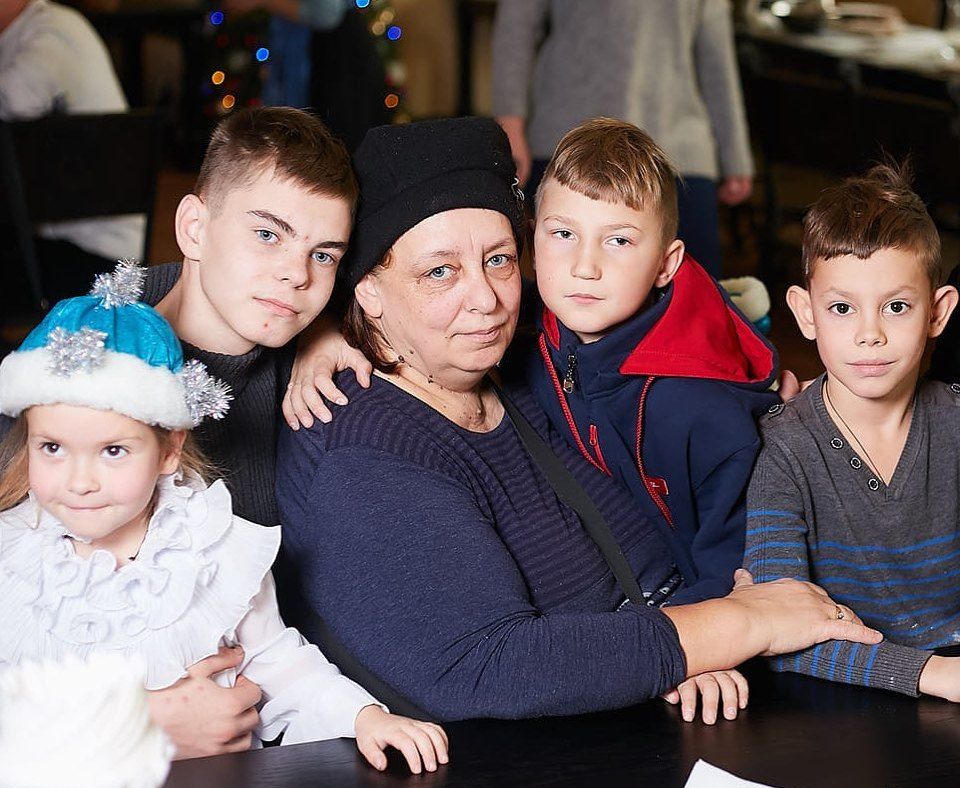 Fanii unui club scoțian au salvat 54 de orfani din Ucraina. Copiii au cerut imediat să viziteze un loc celebru_2