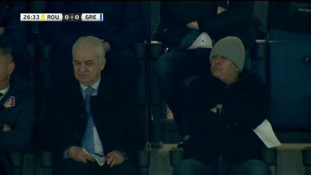 Dublu impact. Imagini de colecție cu Mircea Lucescu și Anghel Iordănescu în loja stadionului Steaua_3