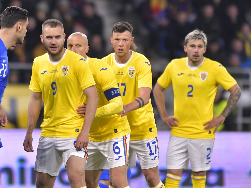 România - Grecia 0-1 | Cine sunt ”clienții” lui Cornel Dinu: ”Edi a înlocuit niște trotinete”_2