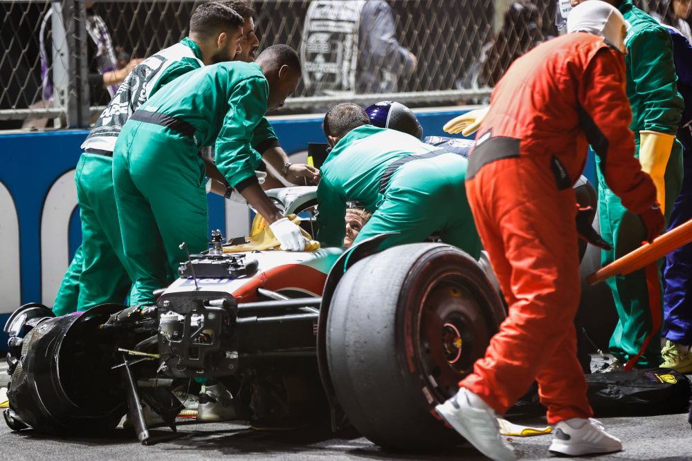 Accident horror pentru Mick Schumacher în calificările Marelui Premiu al Arabiei Saudite! Mașina i-a fost distrusă! Care e starea pilotului _14