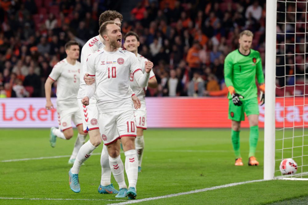 Absolut fenomenal! Christian Eriksen a revenit pe teren la națională după infarctul suferit la Euro 2020 și a marcat în doar două minute_4