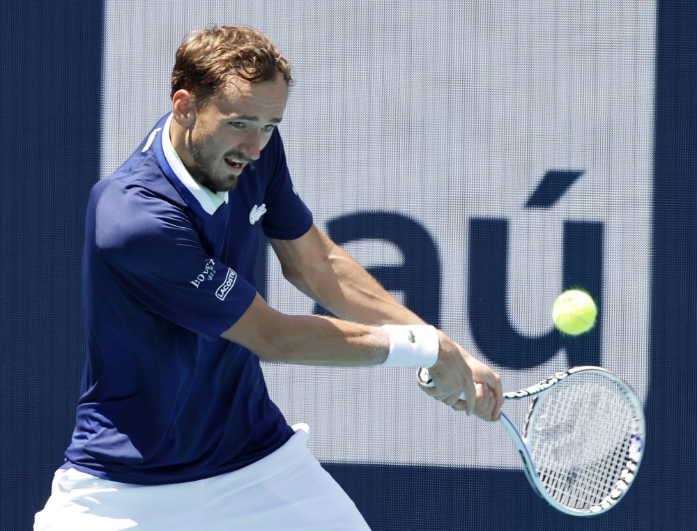 Back in business? Rusul Daniil Medvedev e la trei victorii de revenirea pe locul 1 ATP, după 6-4, 6-2 cu Andy Murray la Miami Open_5