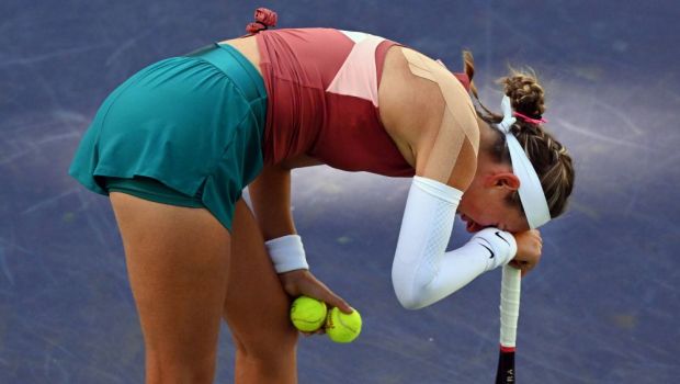 
	Retrasă nu doar din meci, ci și din tenis?! Decizia Victoriei Azarenka, după ce a abandonat meciul cu Fruhvirtova fără să fie accidentată
