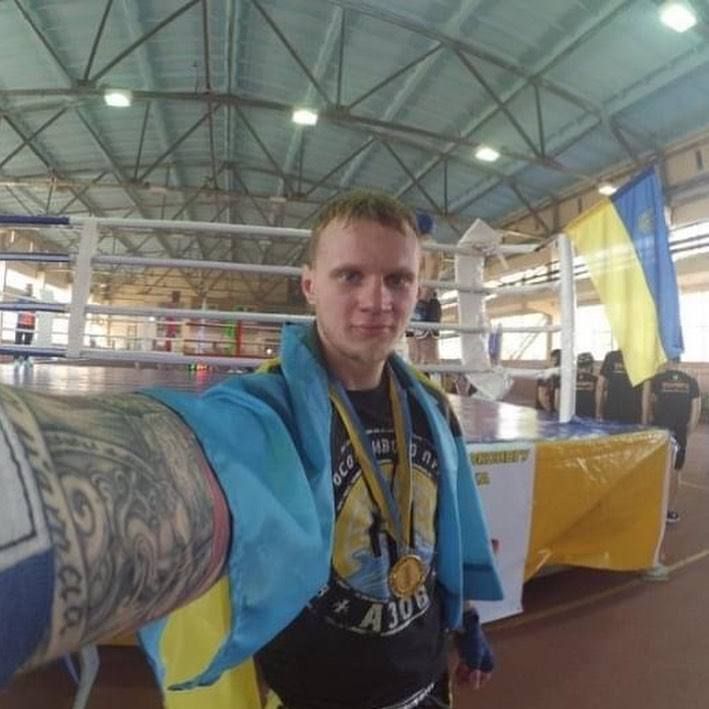 Kickboxer ucrainean ucis în război! Lupta în controversatul Batalion Azov, format de ultrașii neo-naziști de la Metalist Harkov_10